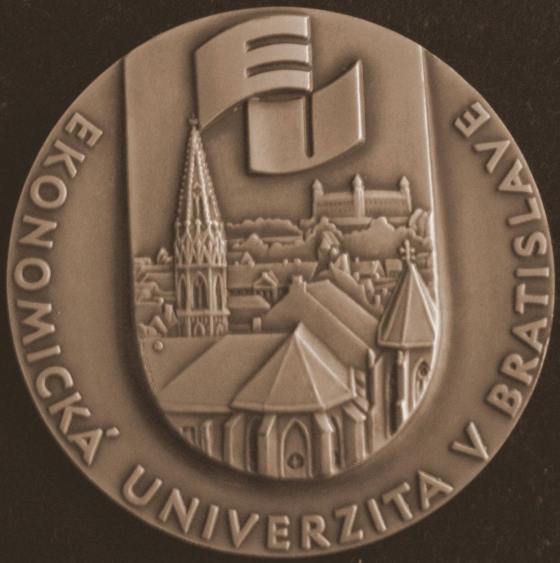 Reverz pamätnej medaily I. Karvaša